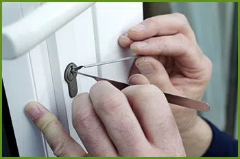 Neighborhood Locksmith Services St Louis, MO 314-513-0034 - 3-cheap-locksmith-near-me